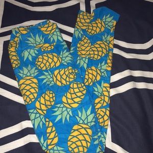 Lularoe Pineapple Leggings 🦄🍍